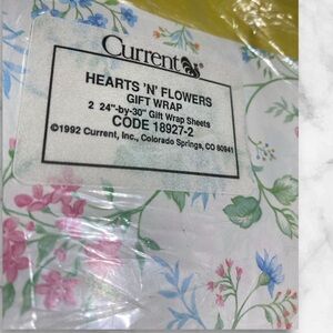 Vintage 1992 heart & flowers